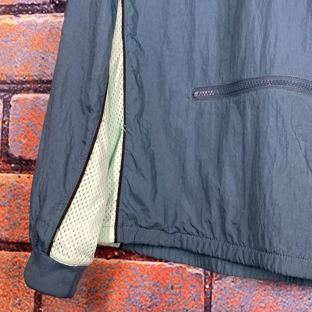 Nike Women’s Activewear Breathable Windbreaker Jacket Blue XL - Picture 3 of 8
